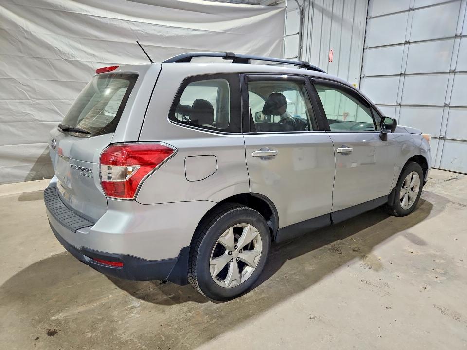 2015 Subaru Forester მანქანა იყიდება აუქციონზე, vin: JF2SJABC1FH557224, აუქციონის ნომერი: 53902096