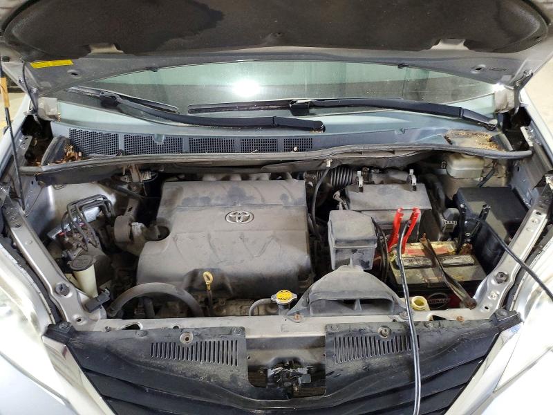 Продажа на аукционе авто 2013 Toyota Sienna, vin: 5TDKK3DC5DS333239, номер лота: 52450846