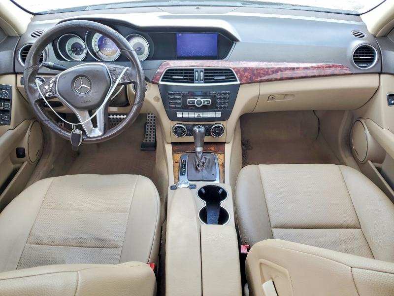 55418006 :رقم المزاد ، WDDGF4HB9CR215862 vin ، 2012 Mercedes-benz C مزاد بيع