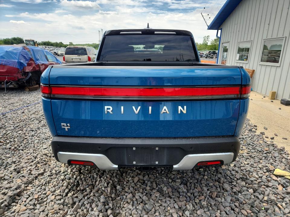 Продаж на аукціоні авто 2023 Rivian R1t, vin: 7FCTGBAA5PN027150, номер лоту: 55369116