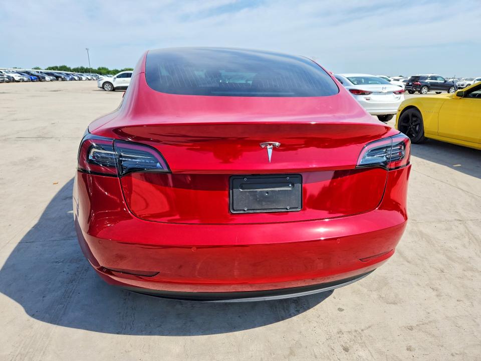 55573506 :رقم المزاد ، 5YJ3E1EA4LF611662 vin ، 2020 Tesla Model 3 مزاد بيع