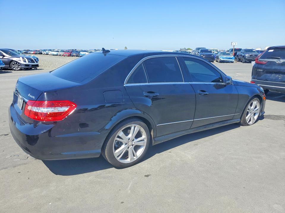 Продажа на аукционе авто 2013 Mercedes-benz E, vin: WDDHF8JB4DA692348, номер лота: 53261526
