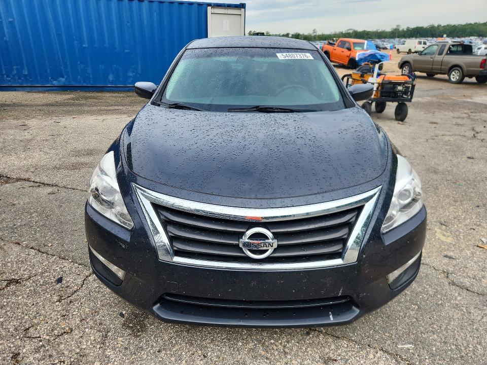 2015 Nissan Altima მანქანა იყიდება აუქციონზე, vin: 1N4AL3AP2FC106262, აუქციონის ნომერი: 54807376