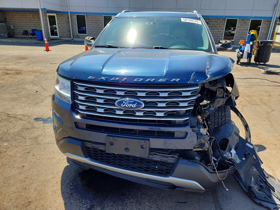 2017 Ford Explorer მანქანა იყიდება აუქციონზე, vin: 1FM5K8D80HGC44065, აუქციონის ნომერი: 52144576