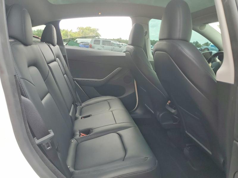 55306476 :رقم المزاد ، 7SAYGDEE3RA257887 vin ، 2024 Tesla Model Y مزاد بيع