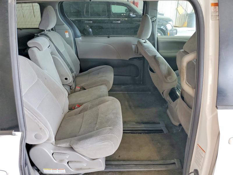 Продажа на аукционе авто 2015 Toyota Sienna, vin: 5TDKK3DC2FS575392, номер лота: 54154406