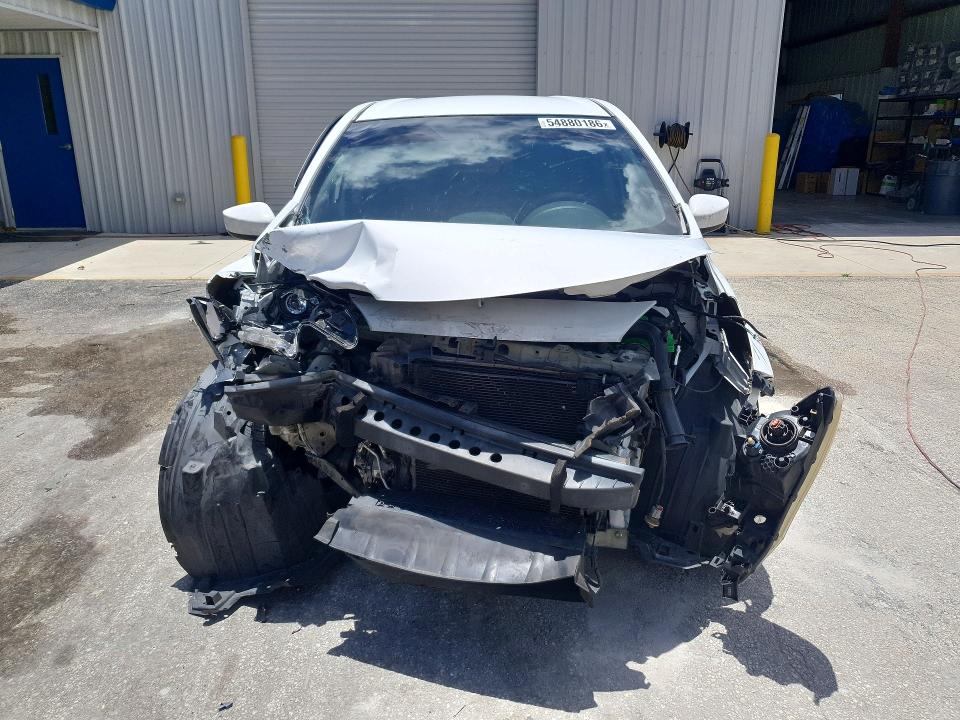2015 Nissan Versa Note მანქანა იყიდება აუქციონზე, vin: 3N1CE2CP4FL448825, აუქციონის ნომერი: 54880186