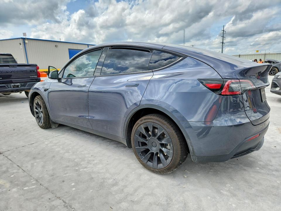 55152416 :رقم المزاد ، 7SAYGDEE5PF833902 vin ، 2023 Tesla Model Y مزاد بيع