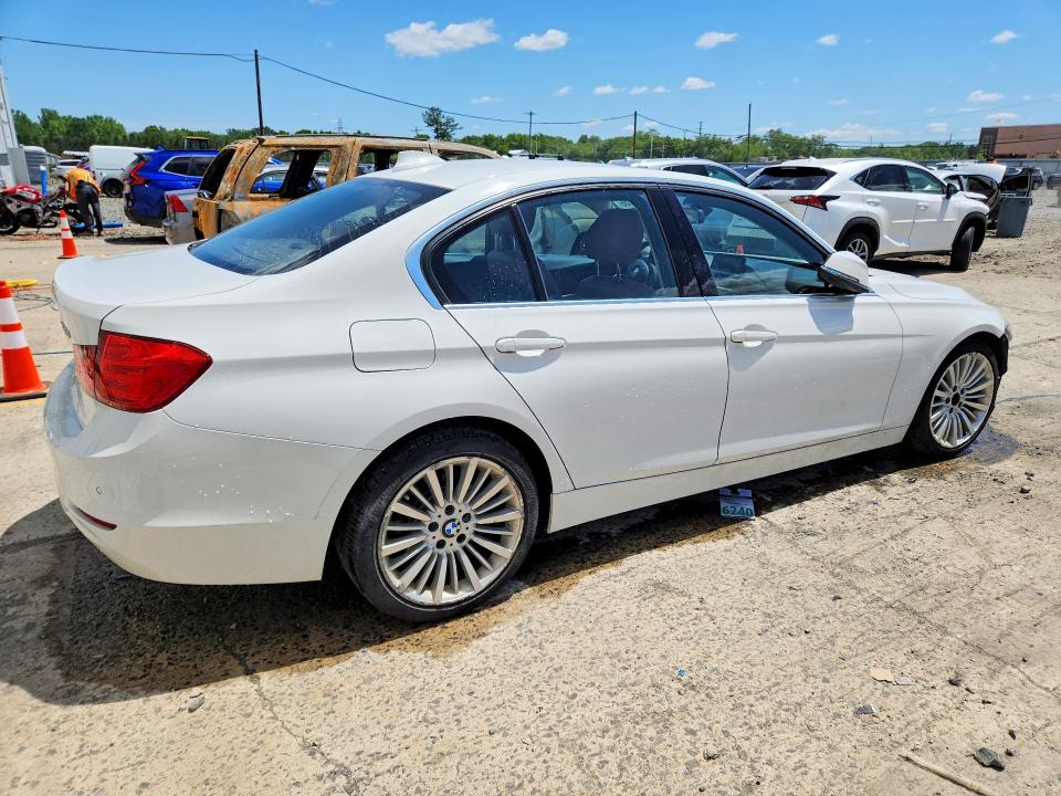 2013 Bmw 328 მანქანა იყიდება აუქციონზე, vin: WBA3B5C57DP539026, აუქციონის ნომერი: 55446156