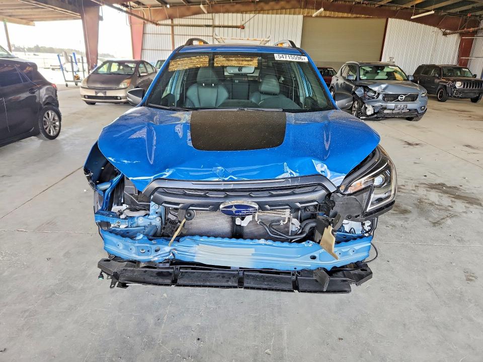54715596 :رقم المزاد ، JF2SKAJC4SH403163 vin ، 2025 Subaru Forester مزاد بيع