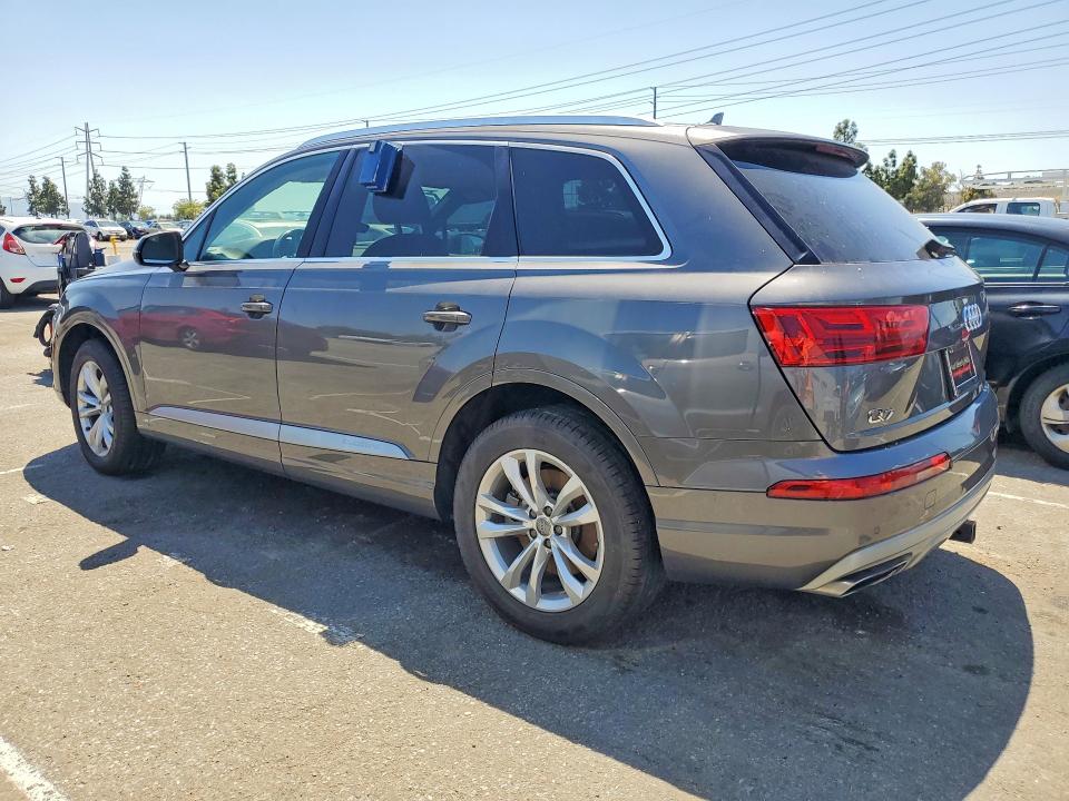 Продажа на аукционе авто 2019 Audi Q7, vin: WA1AAAF74KD010032, номер лота: 51886926