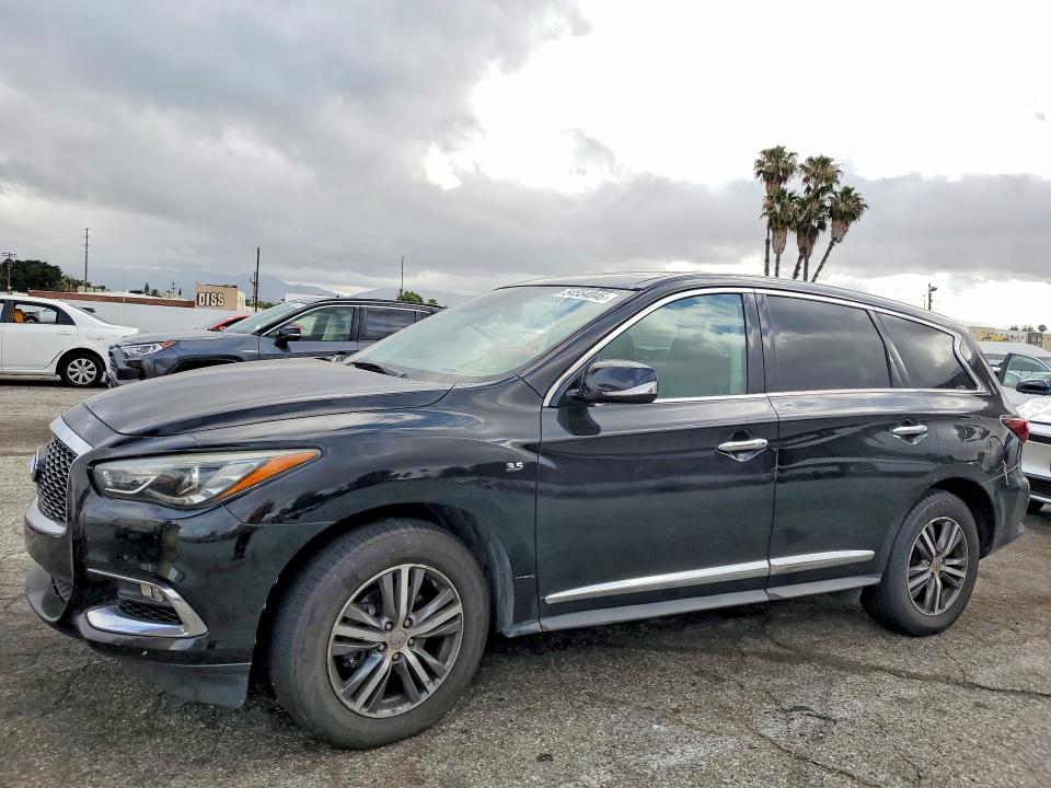 54554046 :رقم المزاد ، 5N1DL0MN4LC532963 vin ، 2020 Infiniti Qx60 مزاد بيع