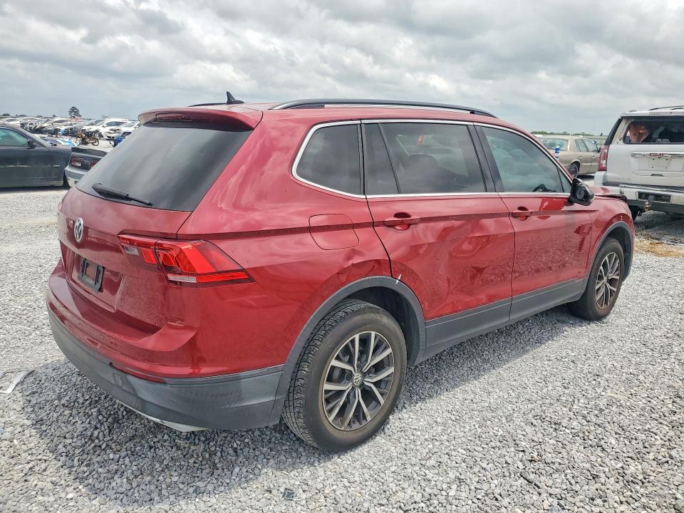 51912536 :رقم المزاد ، 3VV3B7AX0KM073446 vin ، 2019 Volkswagen Tiguan مزاد بيع