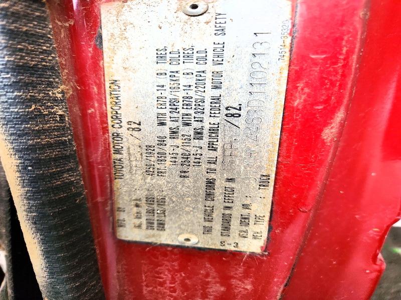 54136206 :رقم المزاد ، JT4RN44S3D1102131 vin ، 1983 Toyota Pickup مزاد بيع