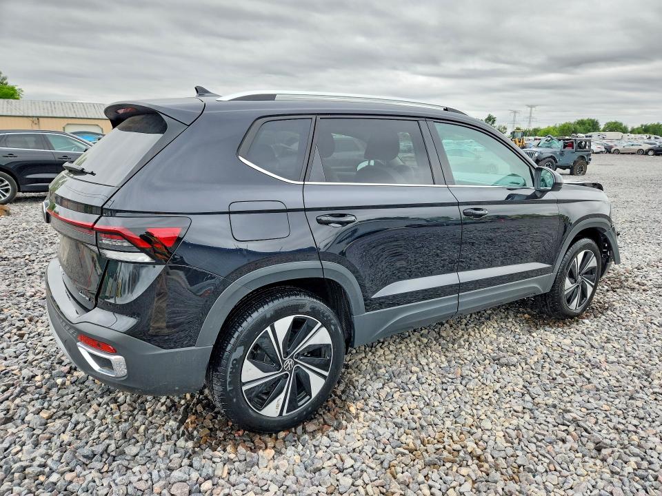 Продажа на аукционе авто 2025 Volkswagen Taos, vin: 3VVVC7B2XSM009584, номер лота: 54795566