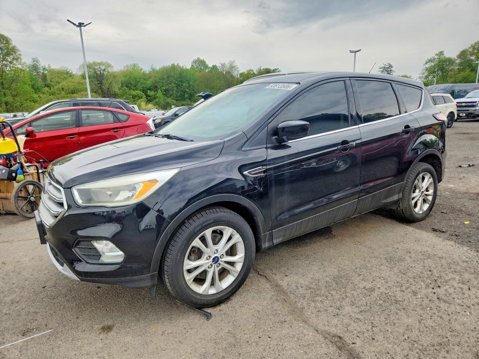 53513586 :رقم المزاد ، 1FMCU9GDXHUC32829 vin ، 2017 Ford Escape مزاد بيع