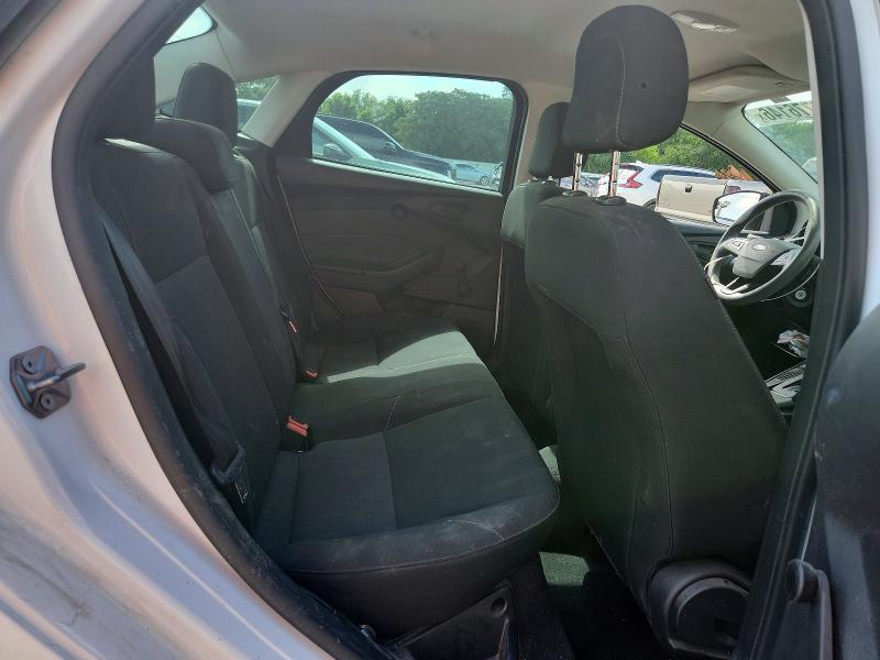 Продажа на аукционе авто 2015 Ford Focus, vin: 1FADP3E26FL268802, номер лота: 54776146
