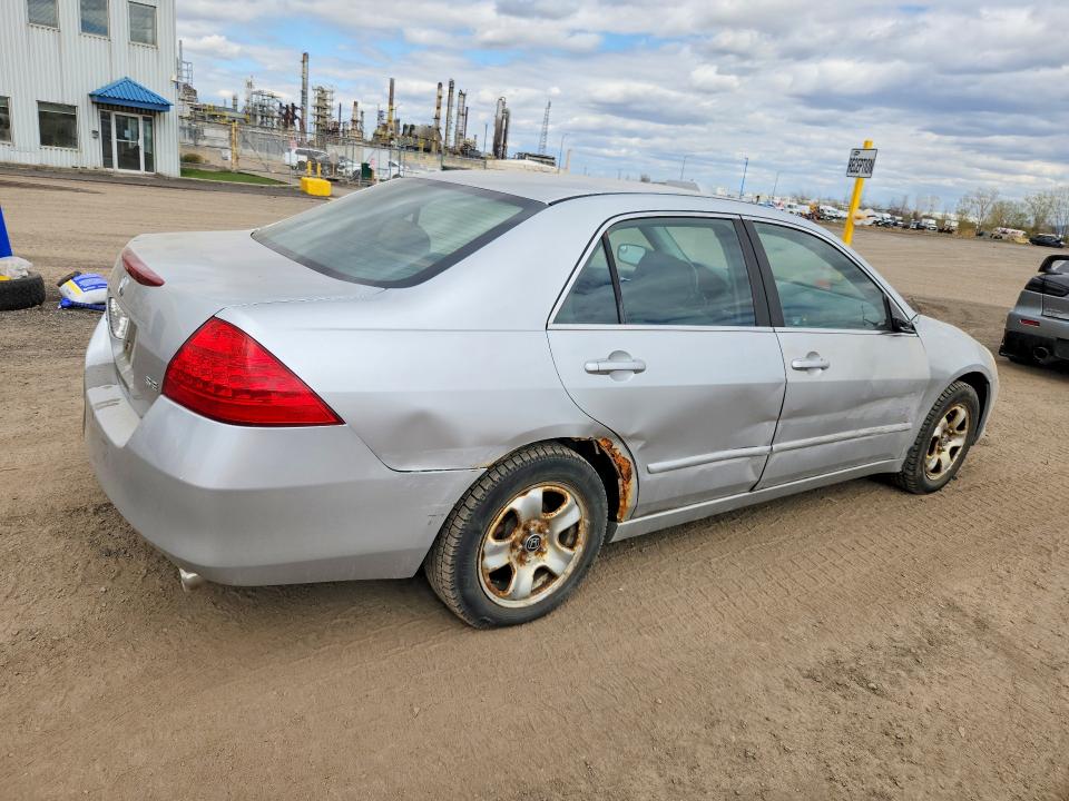 52530946 :رقم المزاد ، 1HGCM56717A807281 vin ، 2007 Honda Accord مزاد بيع