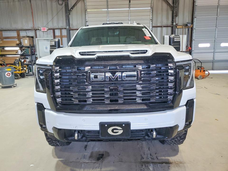53101356 :رقم المزاد ، 1GT4UXEY0SF289121 vin ، 2025 Gmc Sierra مزاد بيع