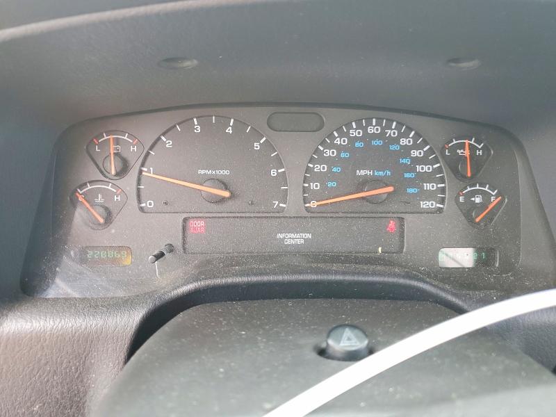 48623656 :رقم المزاد ، 1B4HR48N42F137293 vin ، 2002 Dodge Durango مزاد بيع