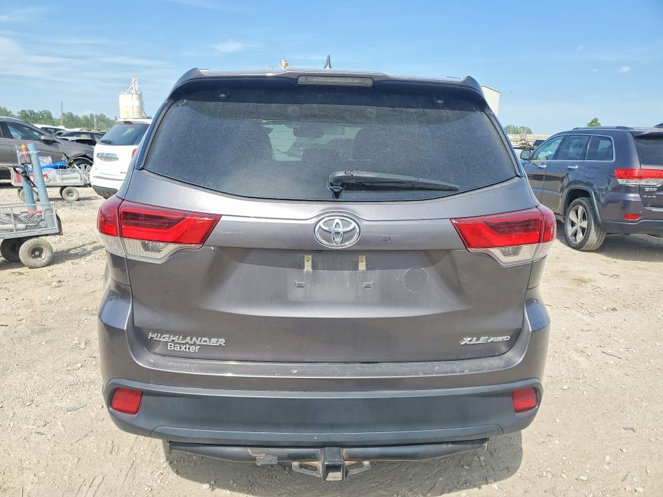 Aukcja sprzedaży 2018 Toyota Highlander, vin: 5TDJZRFH6JS529673, numer aukcji: 52069126