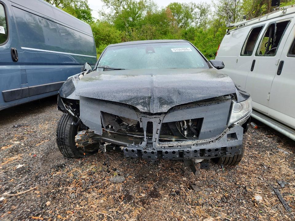 51944926 :رقم المزاد ، 2L1MJ5LTXKBL01732 vin ، 2019 Lincoln Mkt مزاد بيع