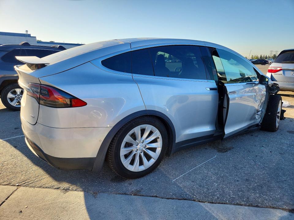 Продаж на аукціоні авто 2016 Tesla Model X, vin: 5YJXCAE24GF019426, номер лоту: 52569676