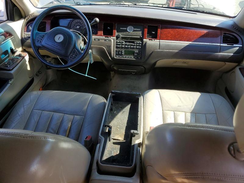 Продажа на аукционе авто 2003 Lincoln Town Car, vin: 1LNHM81W13Y655536, номер лота: 54695716
