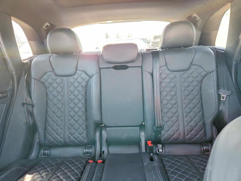 Продаж на аукціоні авто 2018 Audi Sq5, vin: WA1C4AFY7J2209580, номер лоту: 52349636