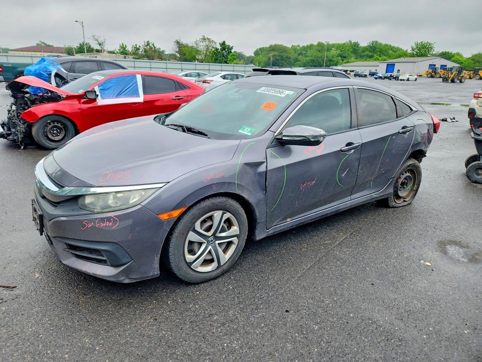 Продаж на аукціоні авто 2018 Honda Civic, vin: 2HGFC2F51JH539595, номер лоту: 55025996