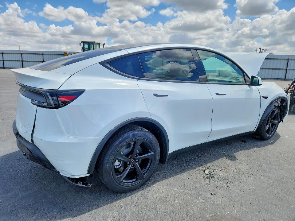 54910186 :رقم المزاد ، 7SAYGDED2TF585321 vin ، 2026 Tesla Model Y مزاد بيع