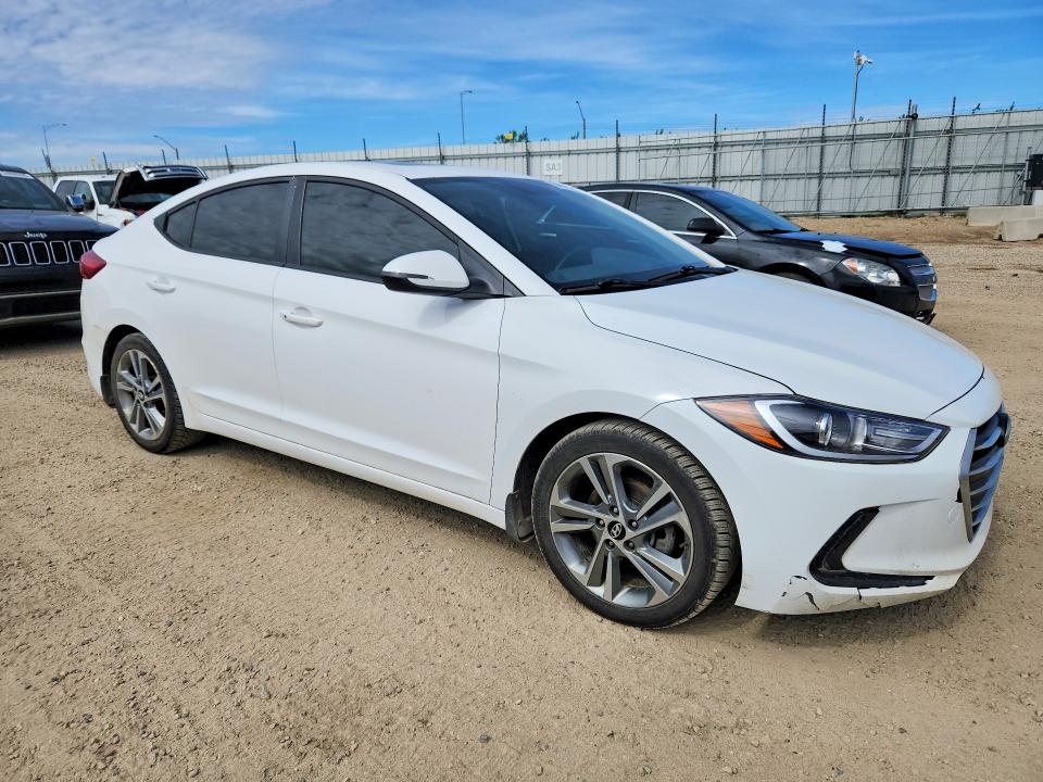 54817196 :رقم المزاد ، KMHD84LF7HU119522 vin ، 2017 Hyundai Elantra مزاد بيع