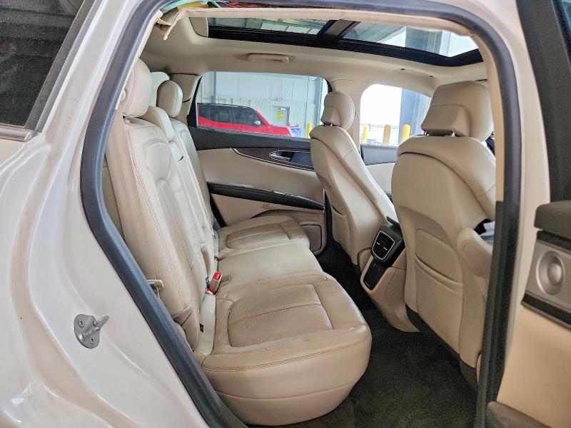 53225096 :رقم المزاد ، 2LMTJ6LR8GBL53988 vin ، 2016 Lincoln Mkx مزاد بيع