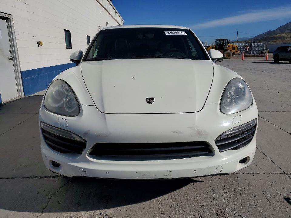 2011 Porsche Cayenne მანქანა იყიდება აუქციონზე, vin: WP1AB2A26BLA53375, აუქციონის ნომერი: 54975816