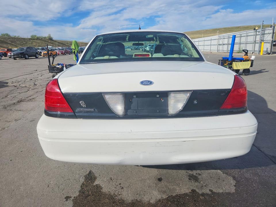 2008 Ford Crown Victoria მანქანა იყიდება აუქციონზე, vin: 2FAFP71V78X166771, აუქციონის ნომერი: 53623426