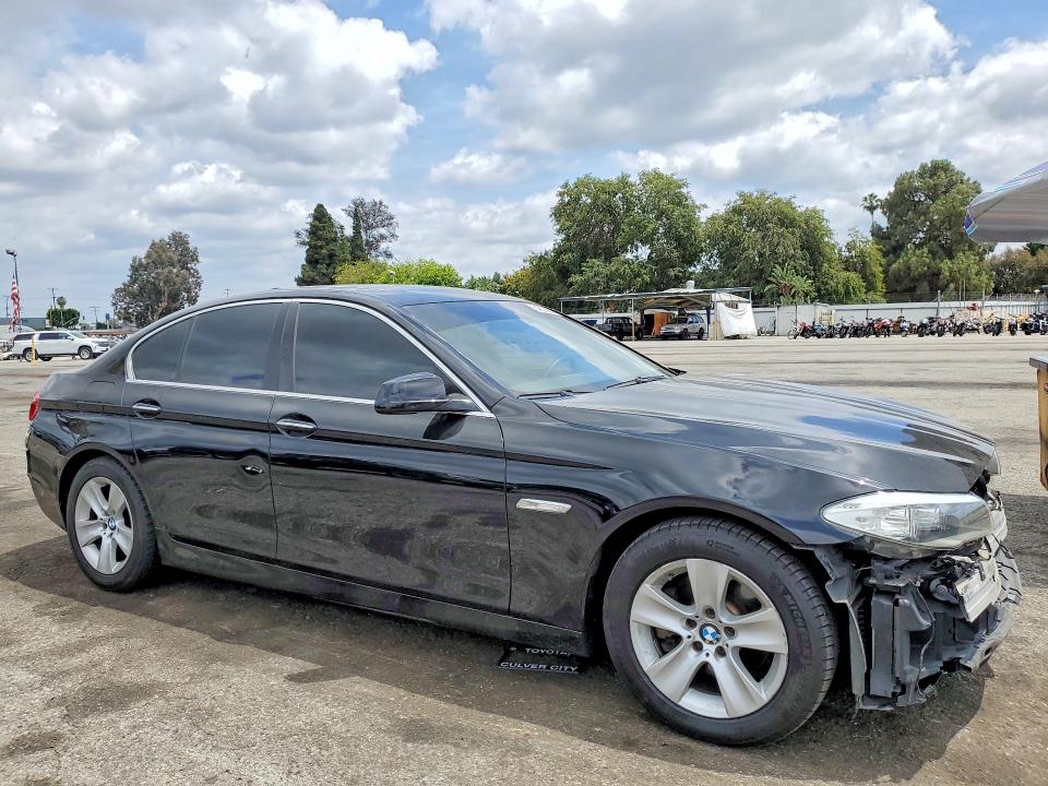 2013 Bmw 528 მანქანა იყიდება აუქციონზე, vin: WBAXG5C52DDY37004, აუქციონის ნომერი: 54203986
