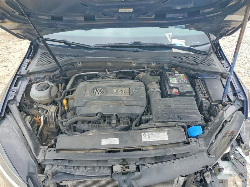53850766 :رقم المزاد ، 3VWG17AUXJM266000 vin ، 2018 Volkswagen Golf مزاد بيع