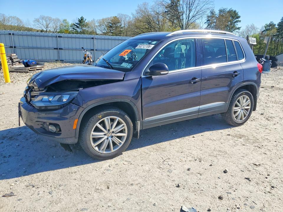 53212706 :رقم المزاد ، WVGBV7AX6GW538140 vin ، 2016 Volkswagen Tiguan مزاد بيع