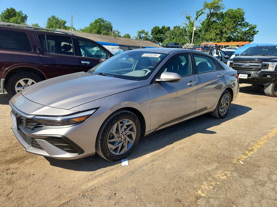 52894256 :رقم المزاد ، KMHLM4DG4RU675206 vin ، 2024 Hyundai Elantra مزاد بيع