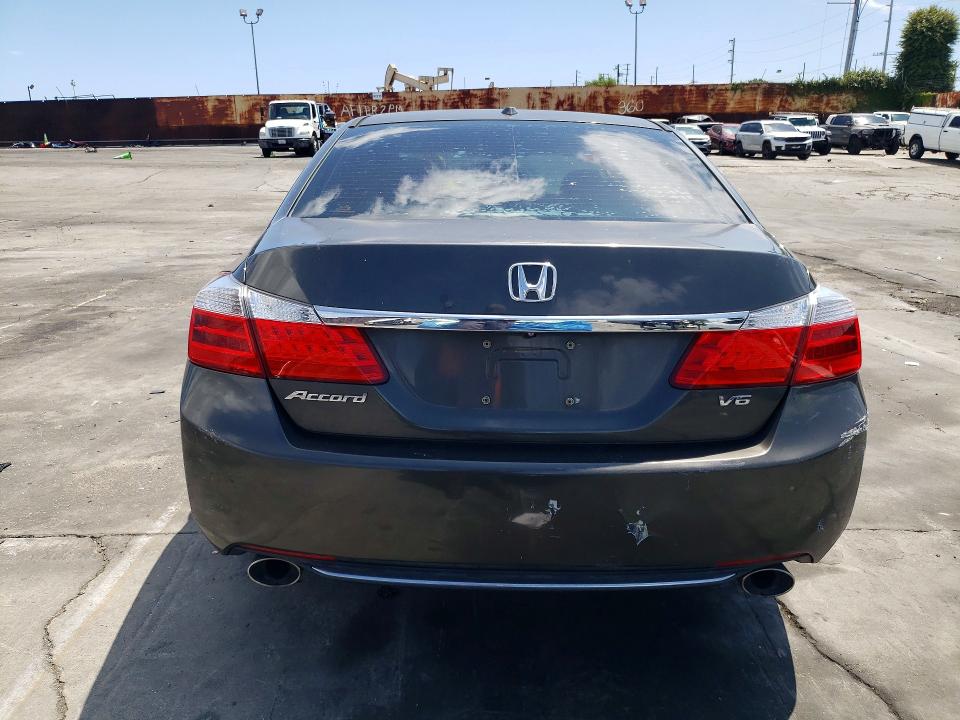 Продажа на аукционе авто 2015 Honda Accord, vin: 1HGCR3F8XFA004014, номер лота: 52436326
