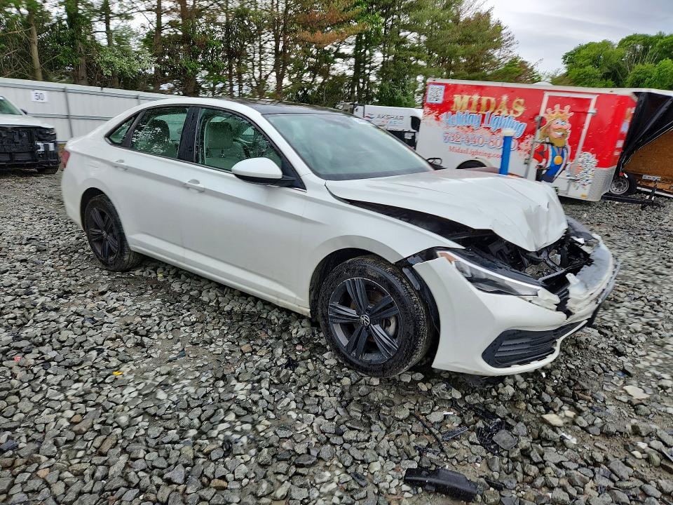 54472666 :رقم المزاد ، 3VW7M7BU7NM021571 vin ، 2022 Volkswagen Jetta مزاد بيع