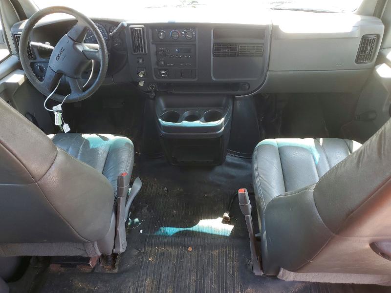 52354726 :رقم المزاد ، 1GJGG25V161219359 vin ، 2006 Gmc Savana مزاد بيع