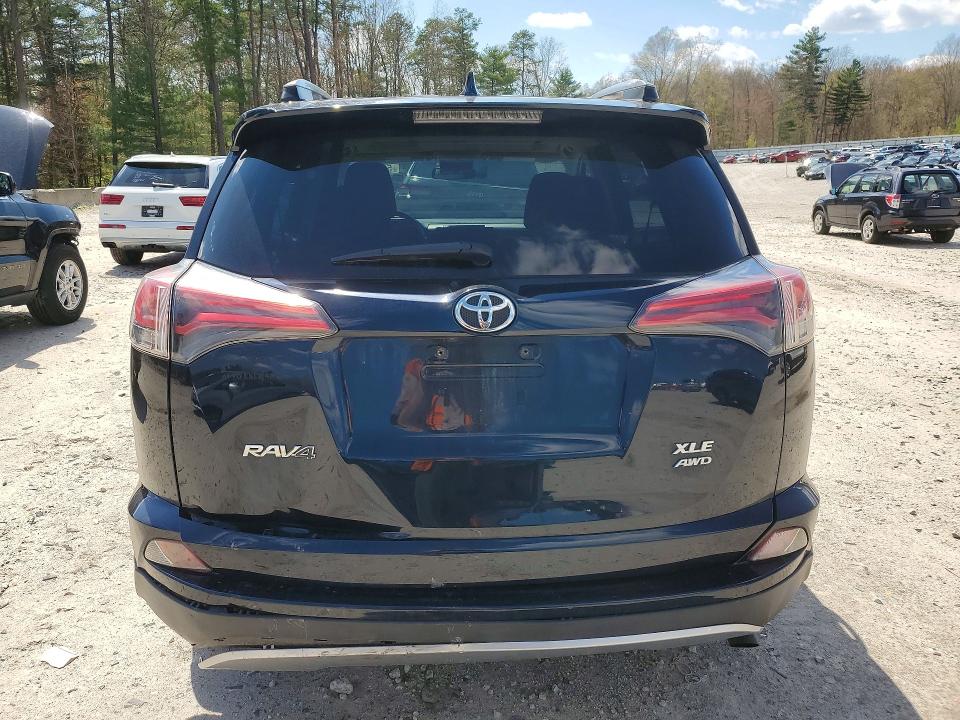 Продаж на аукціоні авто 2017 Toyota Rav4, vin: JTMRFREV4HD203671, номер лоту: 52203216