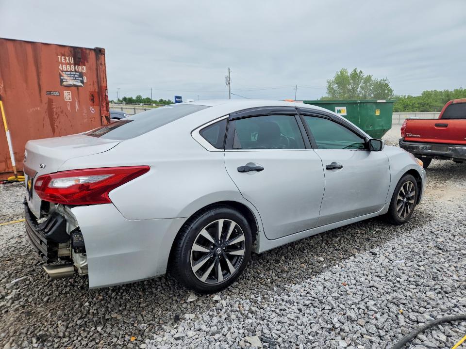 Продажа на аукционе авто 2018 Nissan Altima, vin: 1N4AL3AP2JC119389, номер лота: 52047676