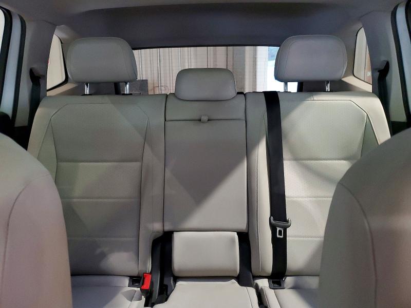 Продажа на аукционе авто 2018 Volkswagen Tiguan, vin: 3VV2B7AX7JM122474, номер лота: 54370516