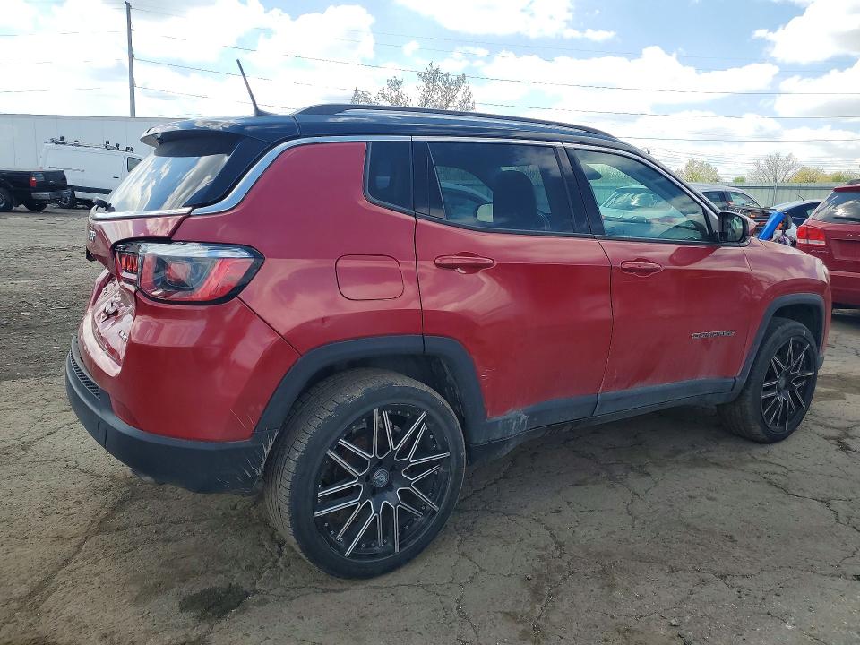 52417886 :رقم المزاد ، 3C4NJDCB1JT367193 vin ، 2018 Jeep Compass مزاد بيع