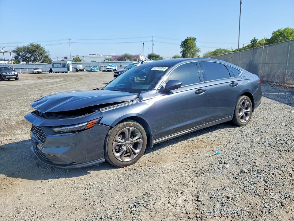 Auction sale of the 2024 Honda Accord, vin: 1HGCY1F33RA005716, lot number: 52912886