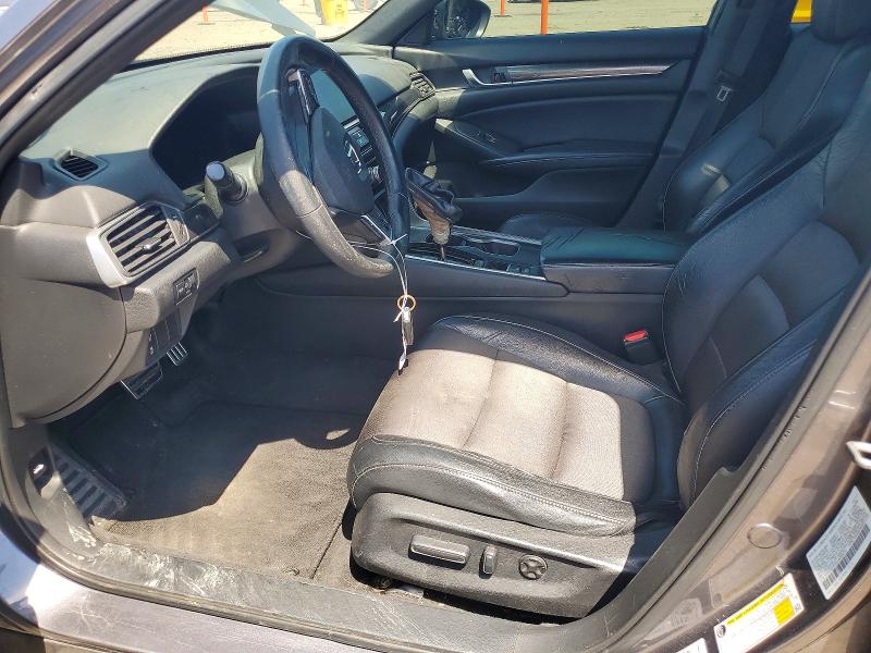 2018 Honda Accord მანქანა იყიდება აუქციონზე, vin: 1HGCV1F3XJA056272, აუქციონის ნომერი: 53805876
