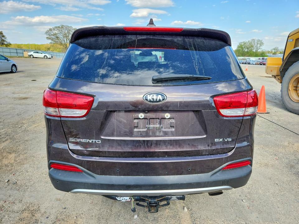 2017 Kia Sorento მანქანა იყიდება აუქციონზე, vin: 5XYPHDA53HG243879, აუქციონის ნომერი: 53256116