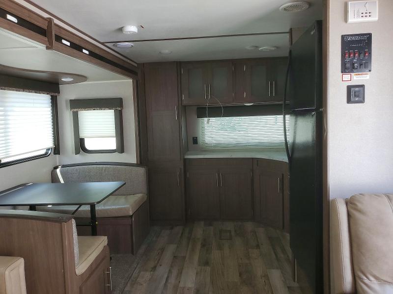 Продажа на аукционе авто 2019 Keystone Hideout, vin: 4YDT38F25K7246769, номер лота: 54635596